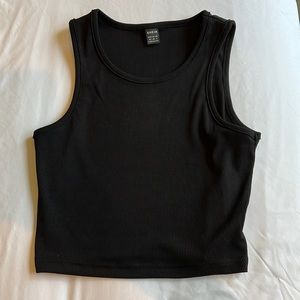 Black Tank crop top
